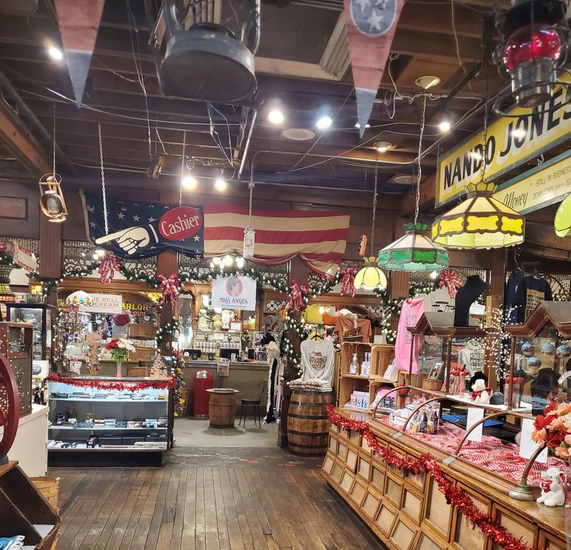 Gift Shop Treasure Hunt