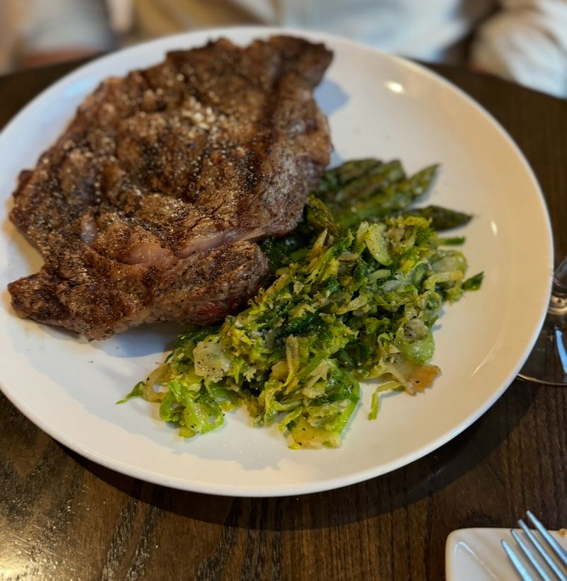 11 Affordable Nebraska Steakhouses That Feel Like A 5-Star Dining Experience - Decor Hint Odyssey Downtown, Hastings