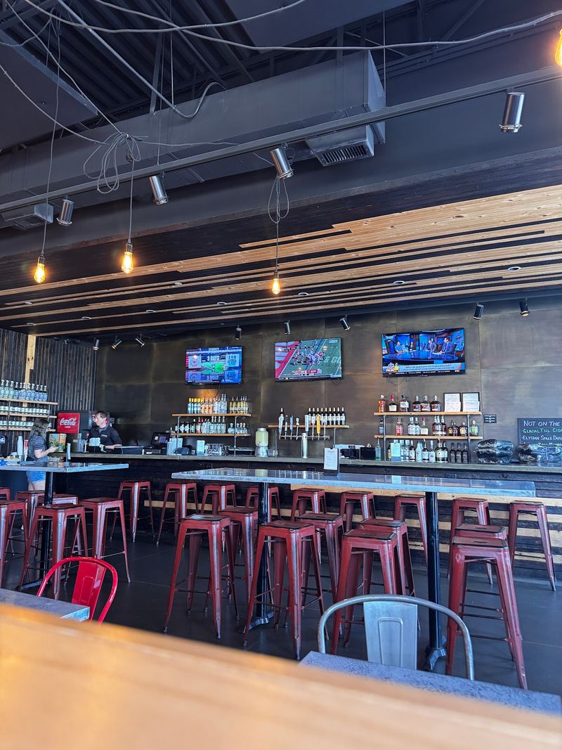 Expect A Casual Omaha Burger Stop