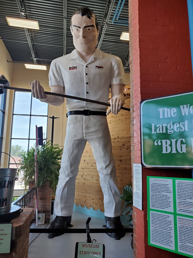 This 74,000-Square-Foot Idaho Museum Turns One Everyday Chore Into Thousands Of Fascinating Artifacts - Decor Hint Walk Into A Museum Where Cleaning Somehow Fills Nearly An Entire City Block