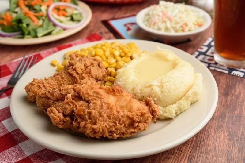 The Southern Fried Chicken Recipe That Has Survived Since 1945