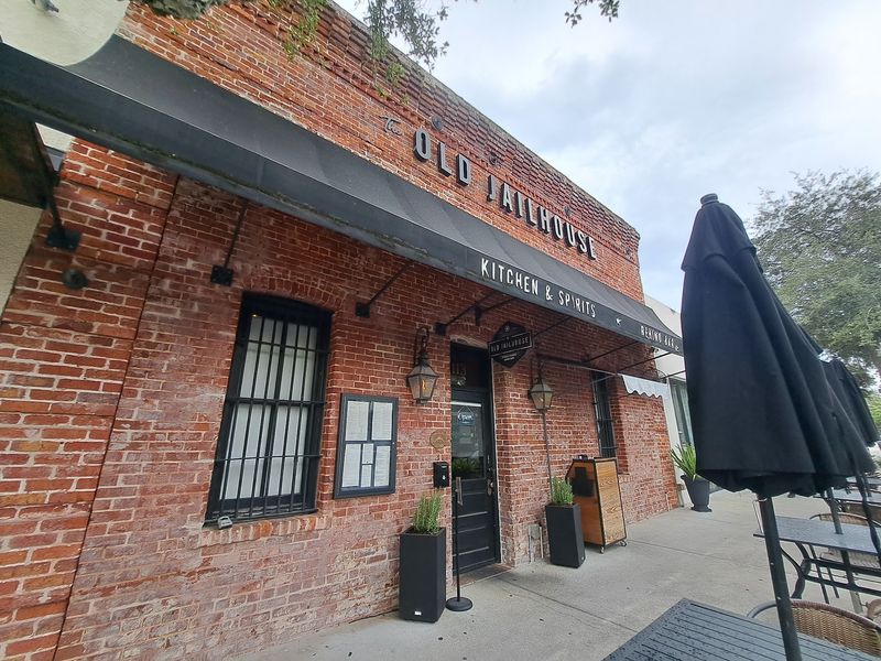 This Florida Restaurant Operates Inside An Old Jailhouse With Its Original Bars - Decor Hint A Blacksmith Shop Turned Lockup