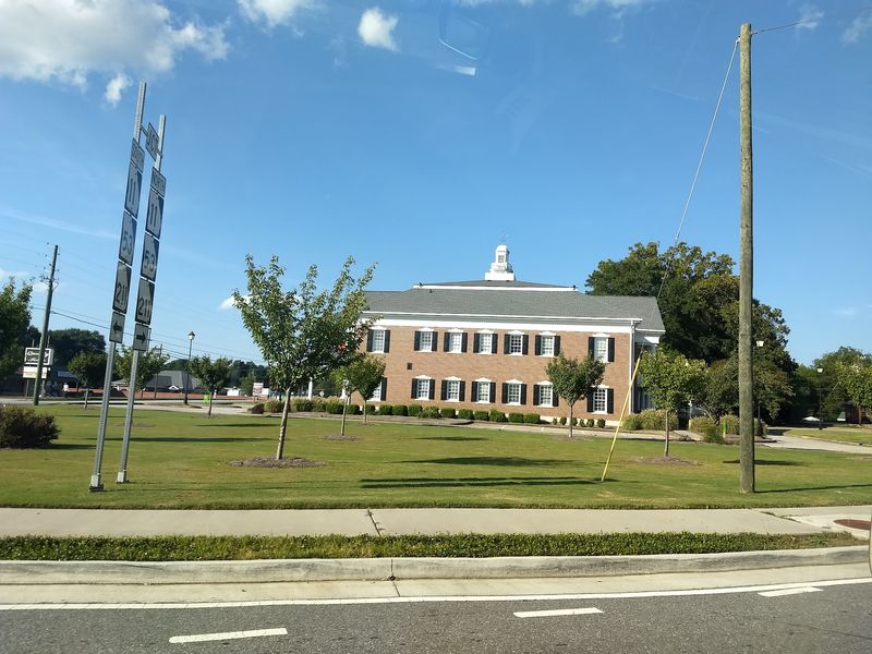 This Georgia City Has Tap Water So Good It Actually Earned An Award - Decor Hint The Statewide Taste Test Title That Started The Buzz
