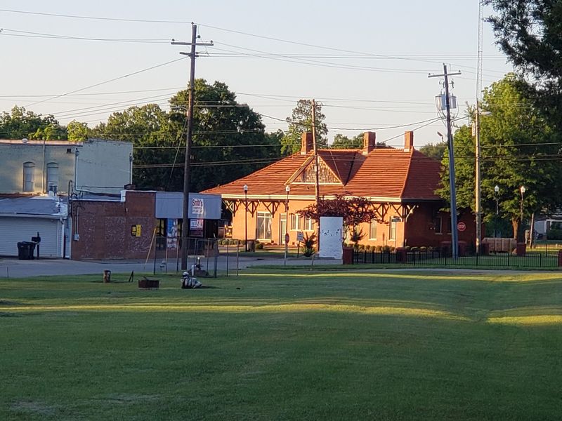 The Historic Union Station At The Heart Of Railroad-Era Richland