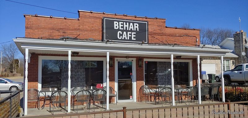 This Kentucky Cafe Serves Bosnian Burek, Cevapi, And Some Of The Best Coffee In Town - Decor Hint A Small Building With A Big Reputation