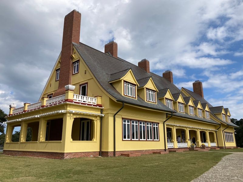 Tour A Grand 1920s Estate Filled With Gilded Age Detail
