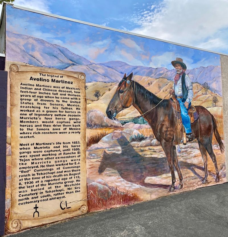 An Old-Fashioned Ride Through Tehachapi