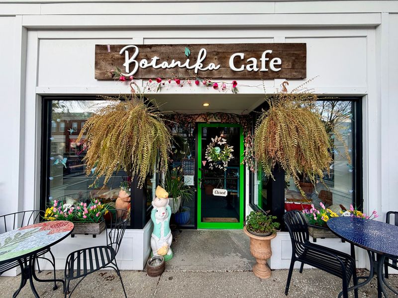 Its Main Street Location Makes It An Easy Ridgefield Stop