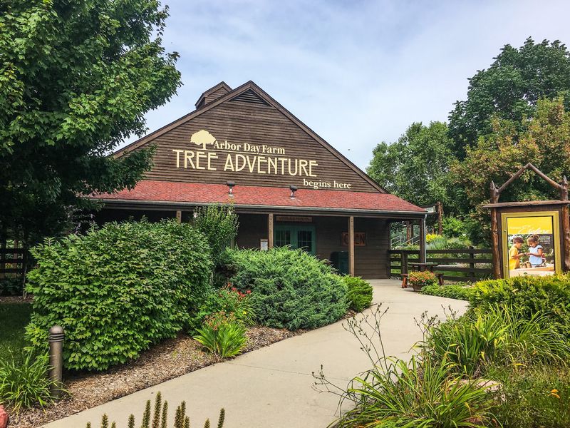 Pick Apples Straight From The Trees At Arbor Day Farm