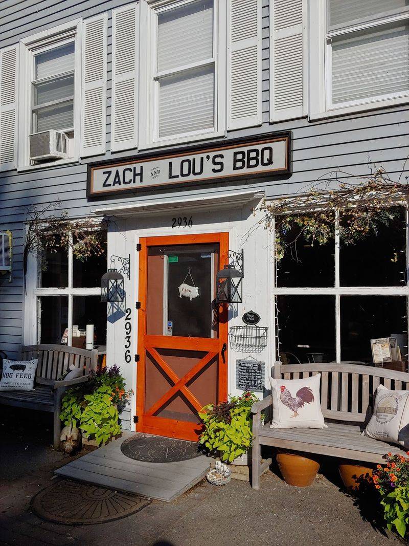 Winsted Road Gives It An Easygoing Local Setting