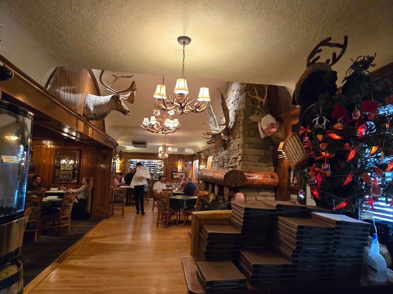 The Lodge Room That Feels Like A Winter Cabin