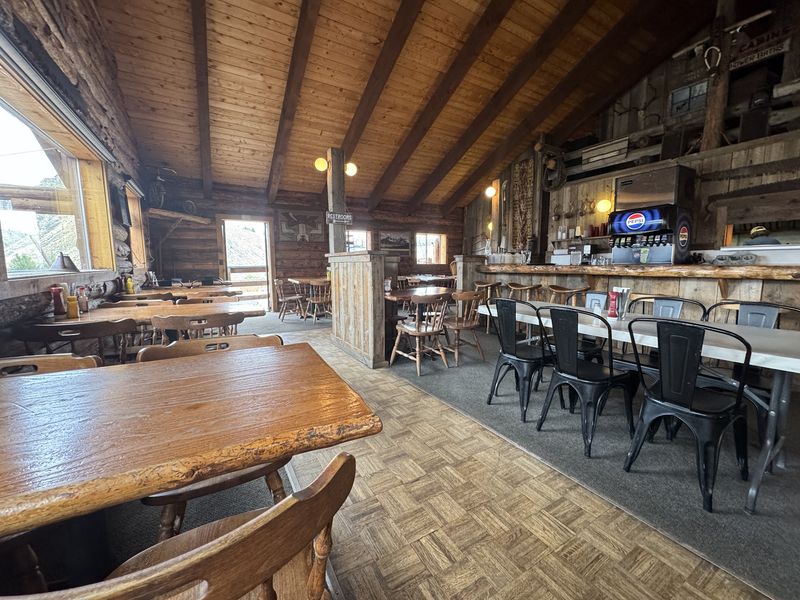 10 Secret Diners In Idaho With The Best Burgers You’ve Ever Tasted - Decor Hint Sawtooth Luce's Restaurant, Stanley