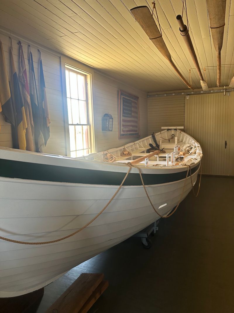 This Delaware Museum Tells The Story Of The Coast's Bravest Rescuers - Decor Hint Engaging Historical Journeys Inside