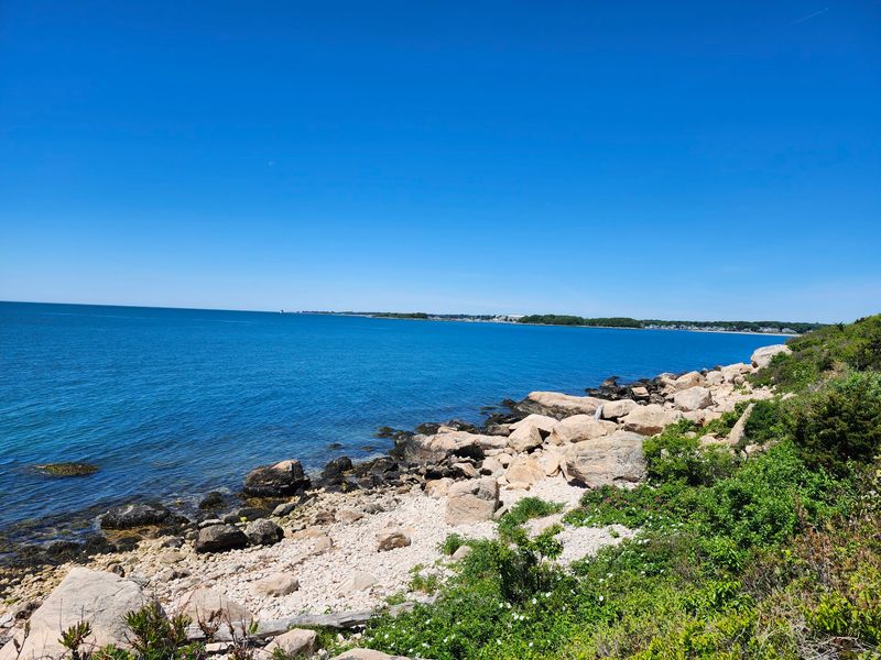 Bluff Point Loop, Groton