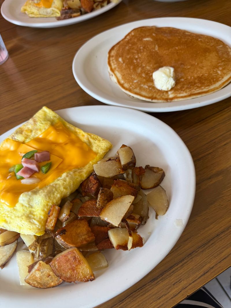 Comfort Food Classics All Day