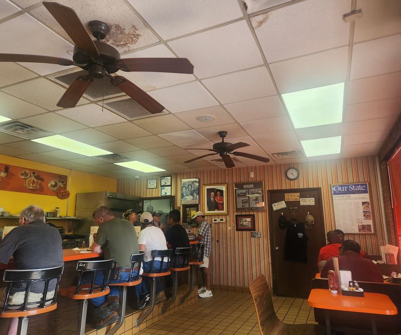 Settle Into The No-Frills Diner Atmosphere Locals Have Known For Years
