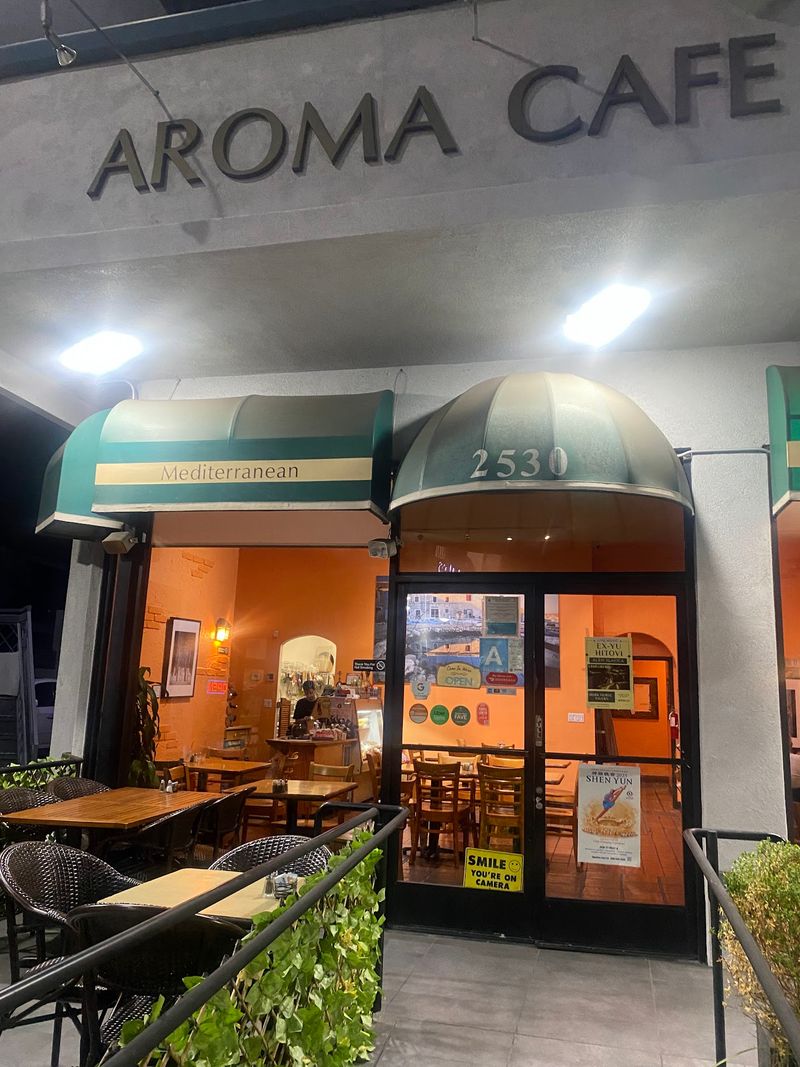 The Patio That Makes You Forget The Street