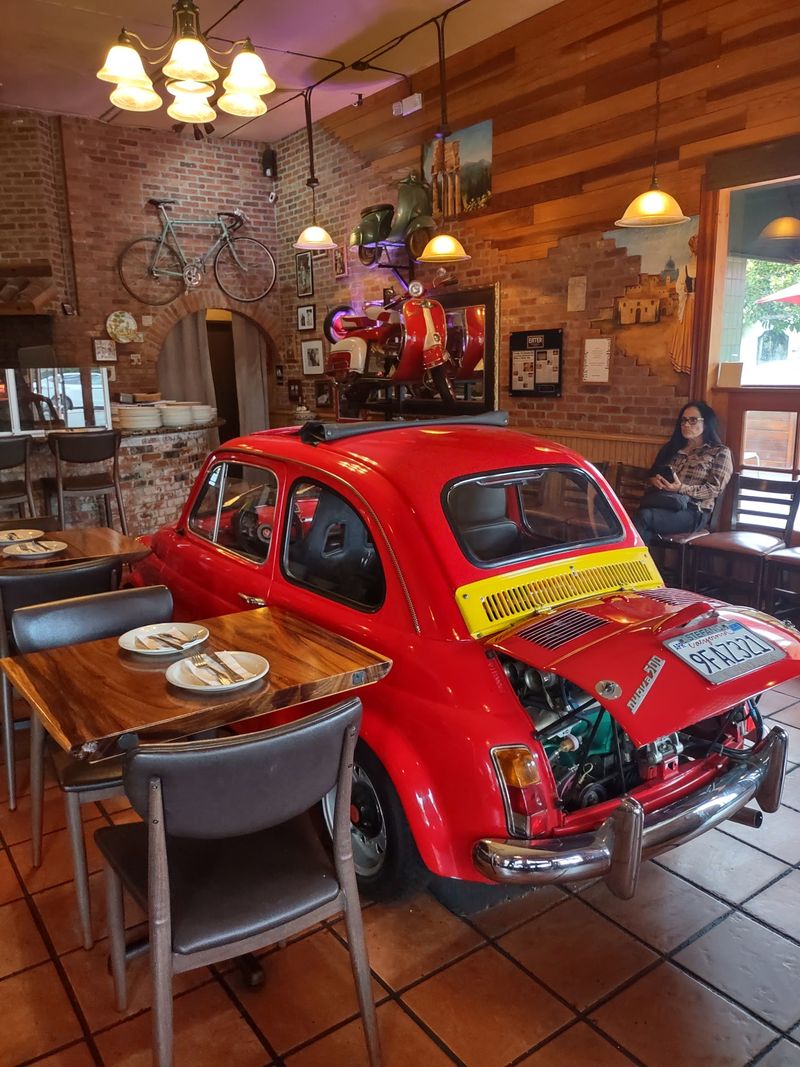 La Parolaccia Osteria, Long Beach