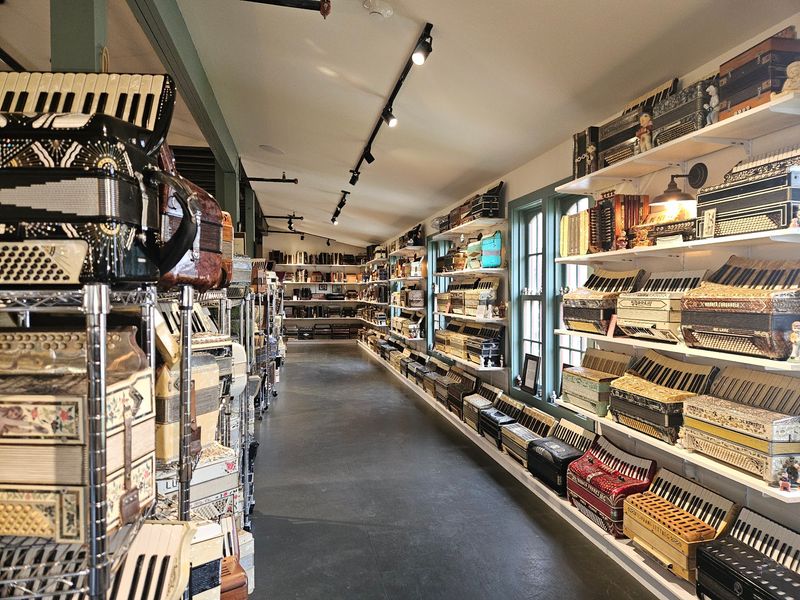 Most People Have No Idea This Charming Accordion Museum Exists In Connecticut - Decor Hint A Passion Project Built Around Accordion Culture