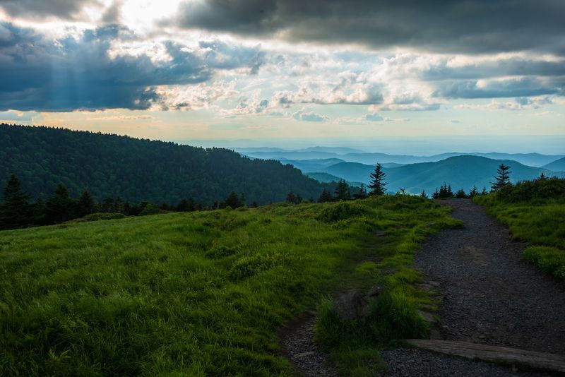 Let The Long Mountain Views Decide How Far You Want To Hike
