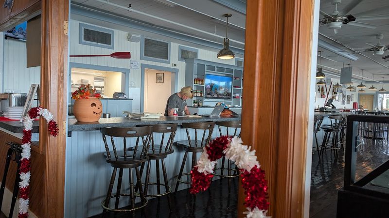 Bring Someone Who Appreciates Old-School Coastal Restaurants