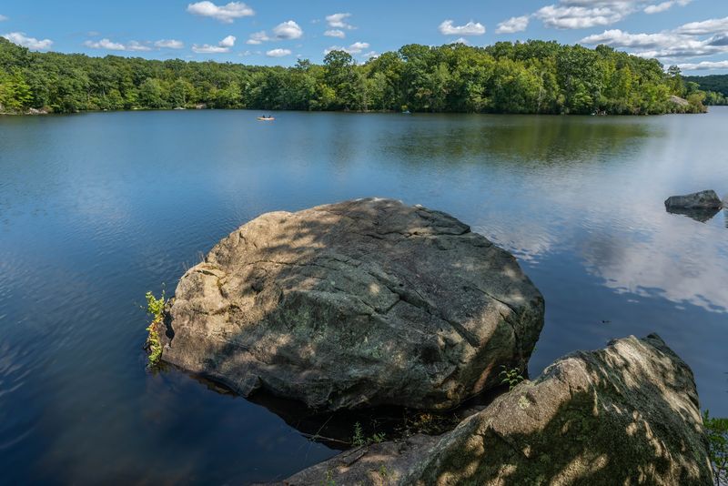 These 10 Rhode Island Lake Beaches Are Too Beautiful To Pass Up - Decor Hint Olney Pond, Lincoln