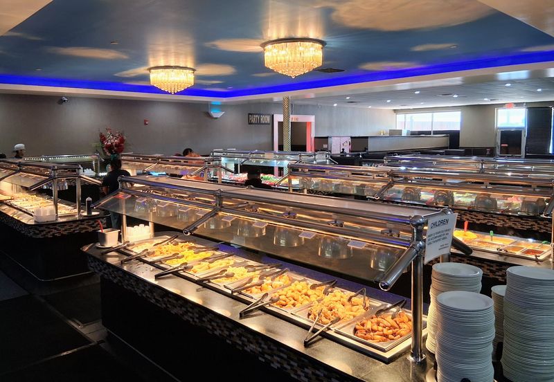 The Kind Of Buffet That Solves Dinner Fast