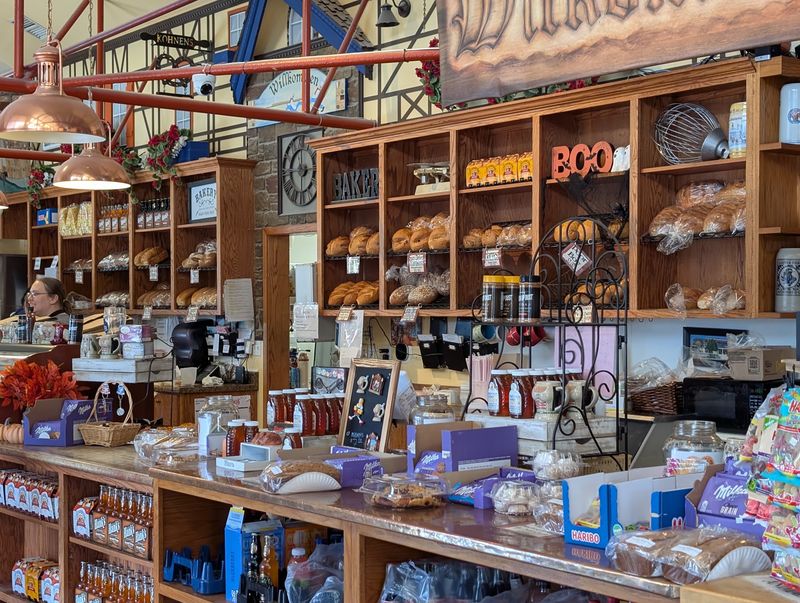8 Central California German Restaurants Serving Crispy Schnitzel And Hearty Old-World Favorites - Decor Hint Kohnen's Country Bakery, Tehachapi