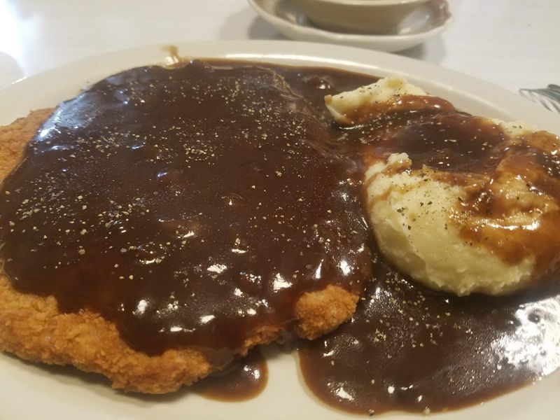 Fried Chicken That Lives Up To The Hype