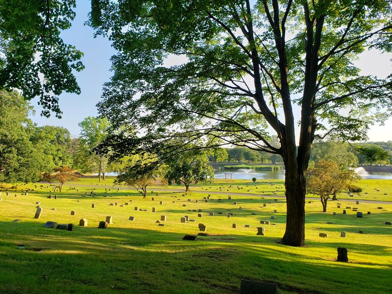 7 Haunted Cemeteries In Connecticut That Locals Swear Are Too Creepy To Visit Alone - Decor Hint Evergreen Cemetery, New Haven