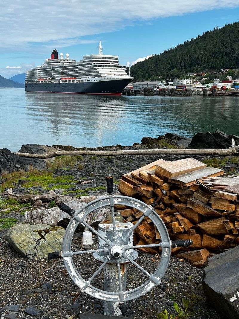 10 Scenic Alaska Fishing Towns Where The Pace Of Life Is Refreshingly Slow - Decor Hint Wrangell, Gateway To The Stikine River