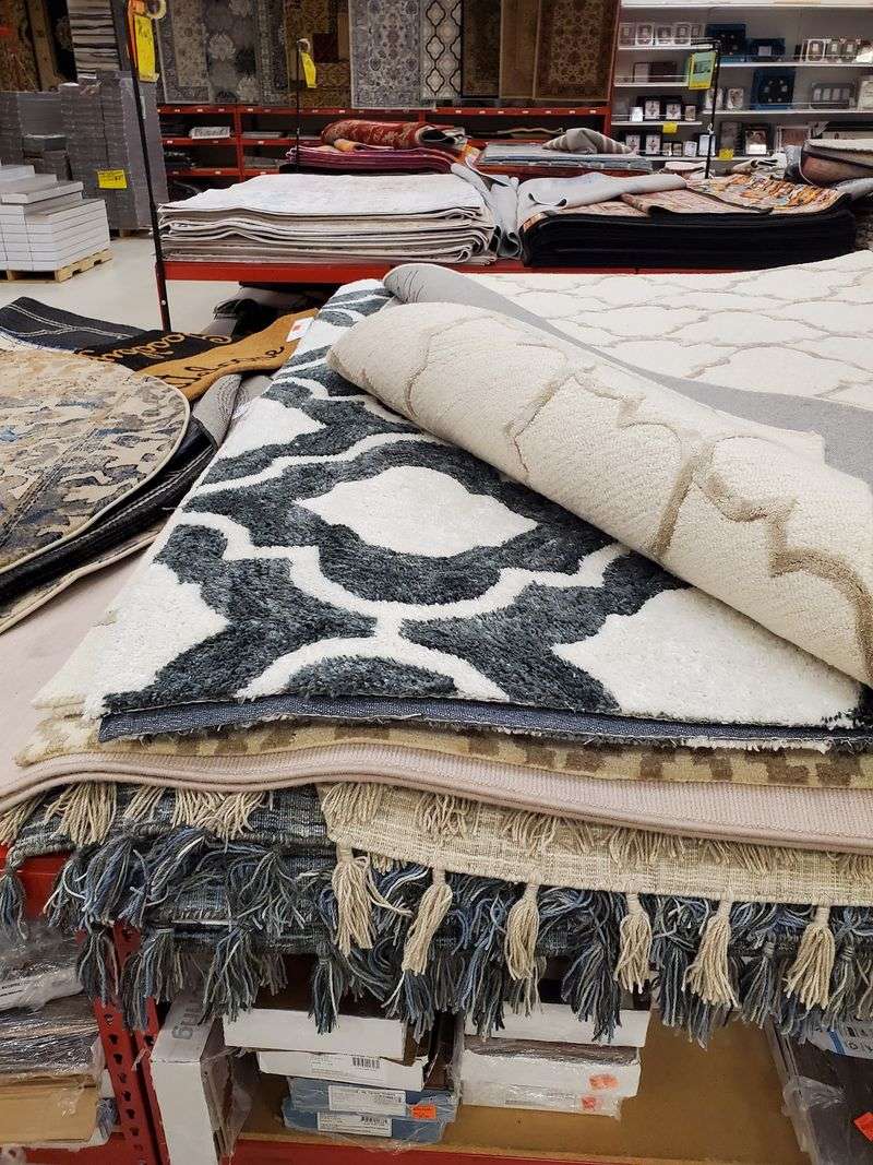 This North Carolina Bargain Store Sells Name-Brand Finds For Up To 70% Less - Decor Hint Check The Home Section Before Someone Else Grabs The Best Deal