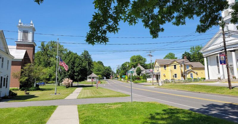 8 Connecticut Areas Where Black Bears Keep Showing Up This Summer