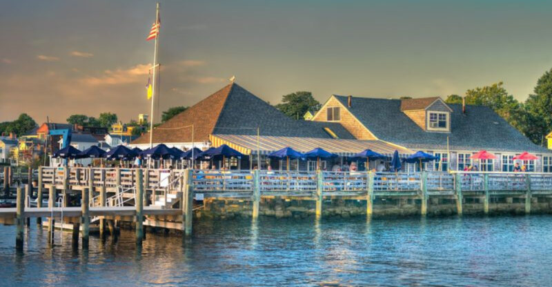 12 Restaurants Along The Connecticut Shoreline That Are Totally Worth The Drive In 2026
