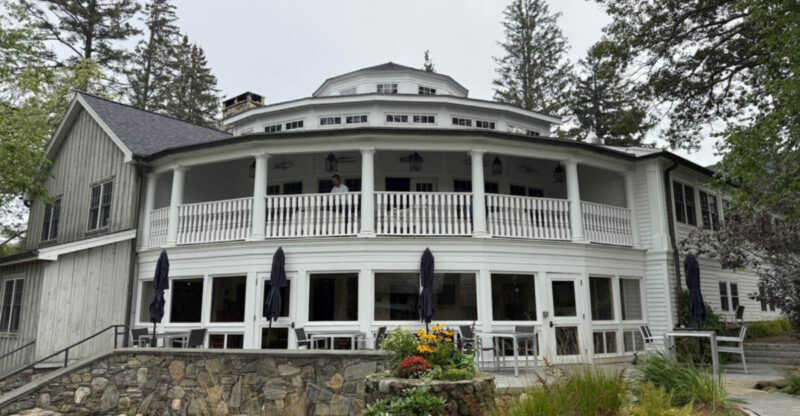 8 Connecticut Restaurants That Surprise Diners With Their Unusual Locations