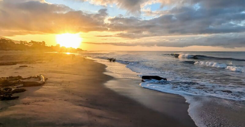 12 Of The Most Gorgeous Beach Spots In California’s Santa Barbara For A Late Summer Swim