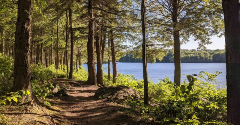 10 Bucket-List Hikes In Connecticut With Scenic Views And No Permit Needed