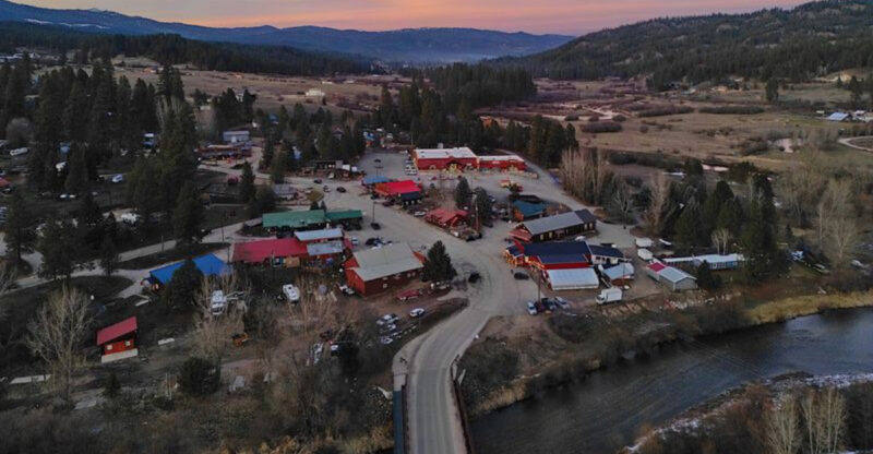 This Tiny Idaho Mountain Town Of Just 154 People Is Becoming A Dreamy Vacation Escape