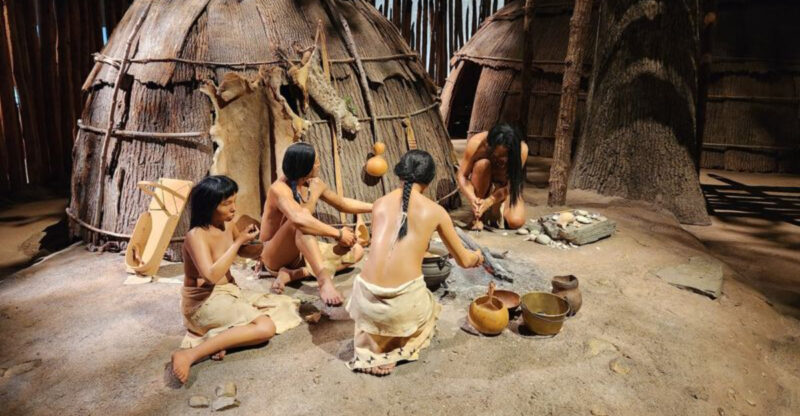 This Connecticut Museum Lets You Walk Through A Life-Size 16th-Century Pequot Village