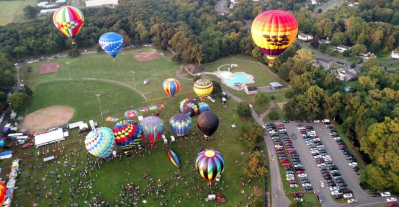 This Connecticut Festival Sends Hot Air Balloons Across The Sky At The End Of August