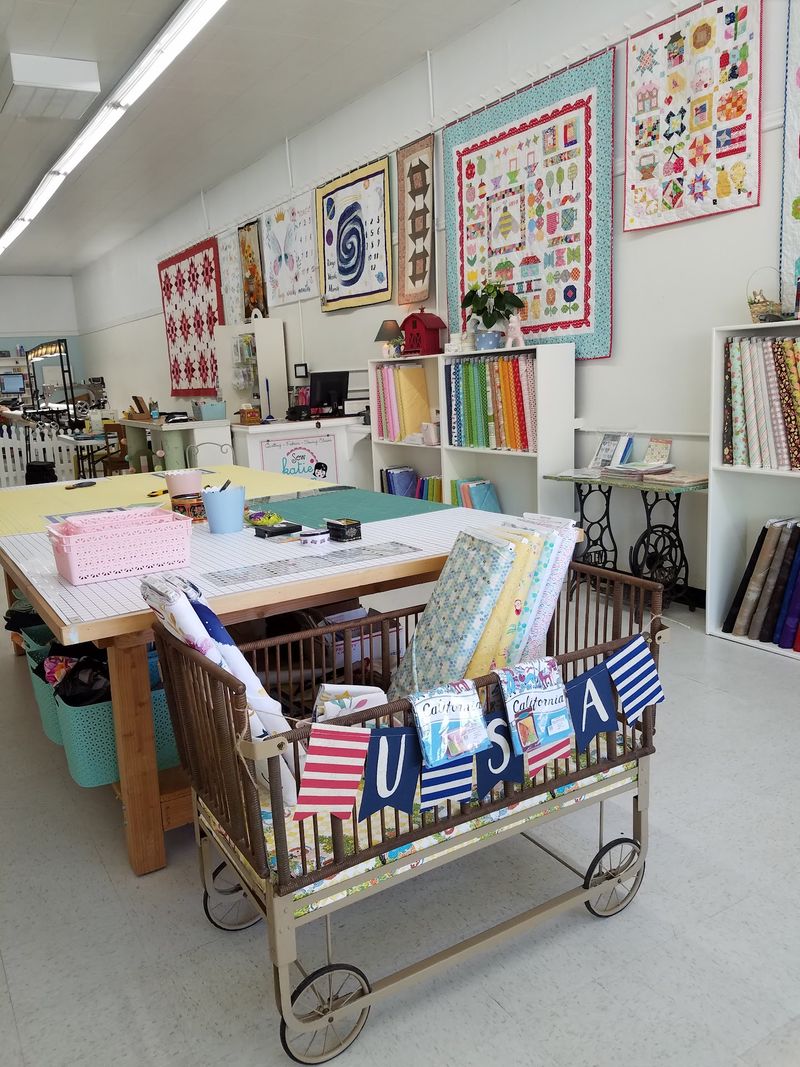 Sew Katie Jean, Lincoln