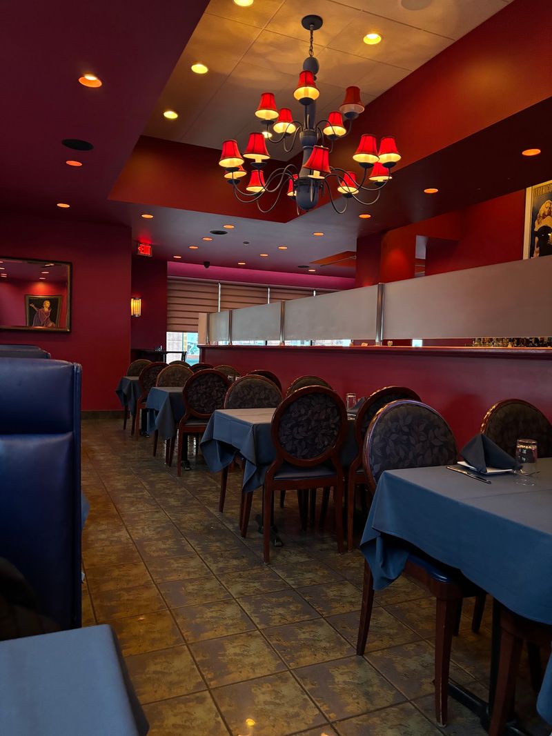 Ralph 'n' Rich's, Bridgeport