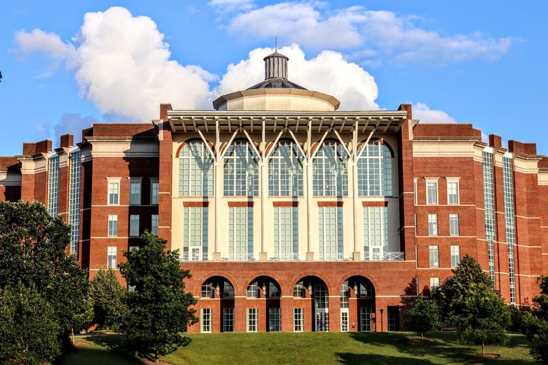 10 Kentucky Colleges That Just Landed On U.S. News' 2027 Best Colleges Rankings - Decor Hint University Of Kentucky