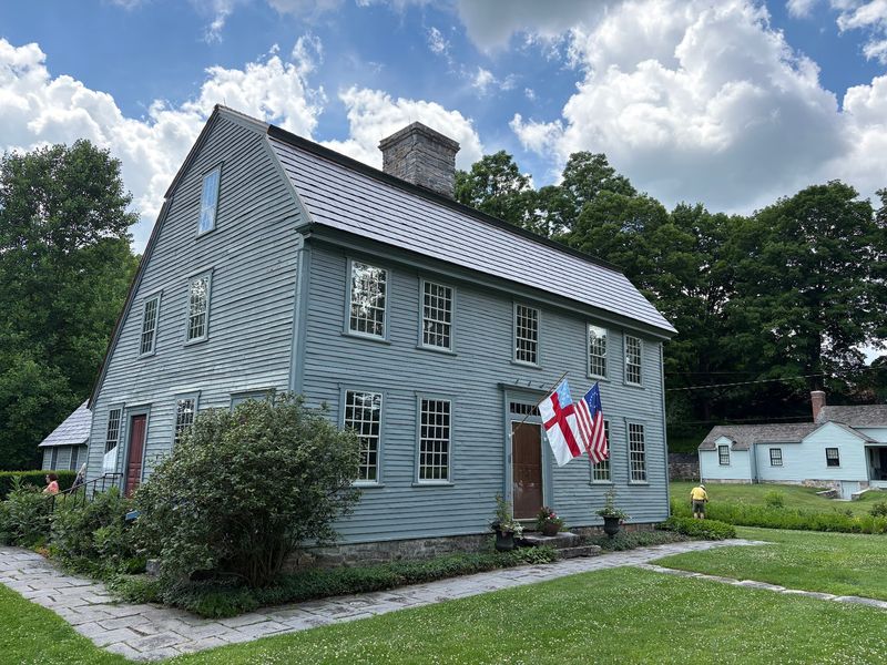 10 Little-Known Connecticut Attractions With A Seriously Spooky Side - Decor Hint The Glebe House Museum & Gertrude Jekyll Garden, Woodbury