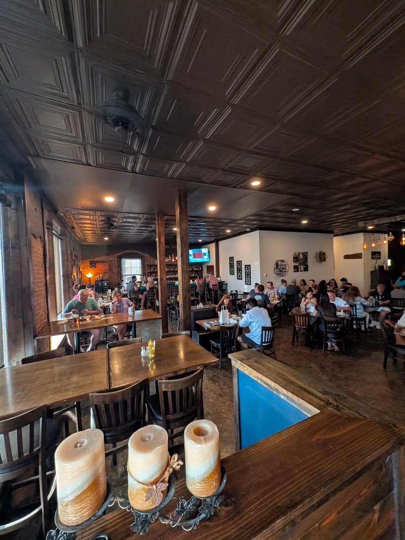 10 Of The Best Family-Owned Restaurants In North Carolina Locals Swear By - Decor Hint Legends Steakhouse, Murphy