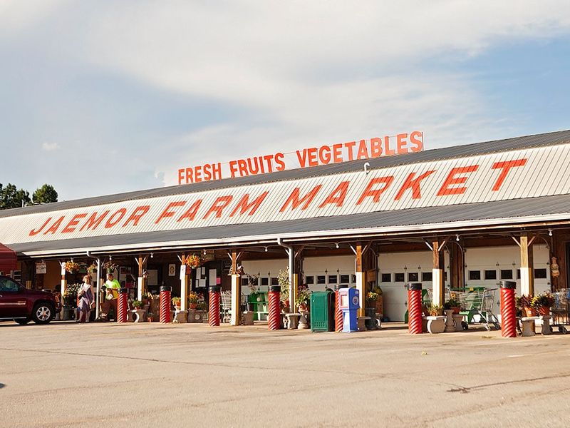 Jaemor Farm Market, Alto