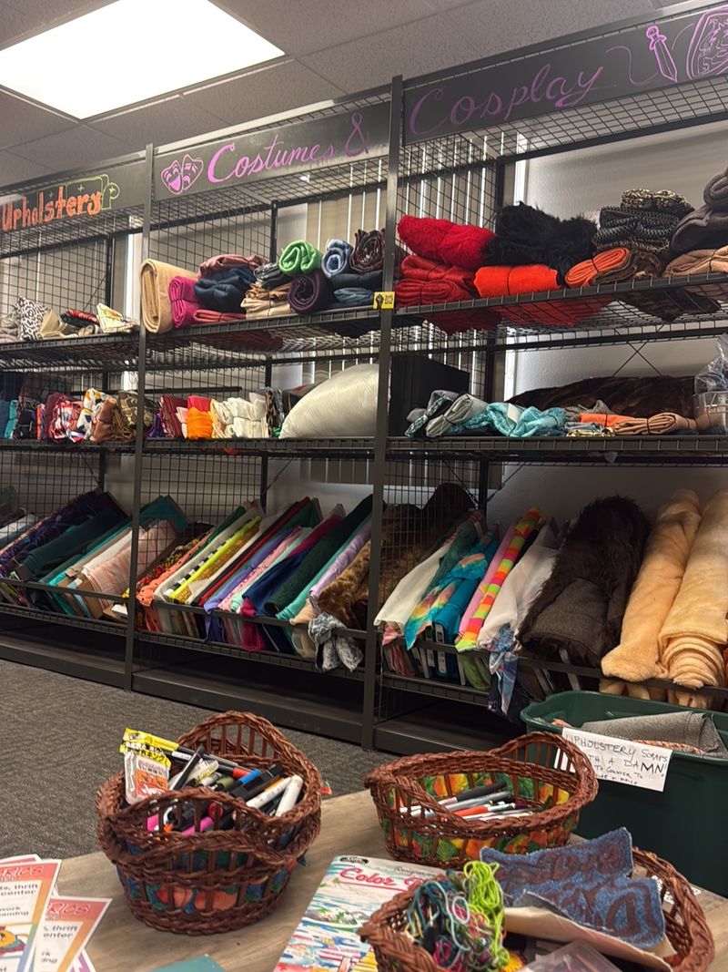 Nacho Ann's Fabrics, Riverside