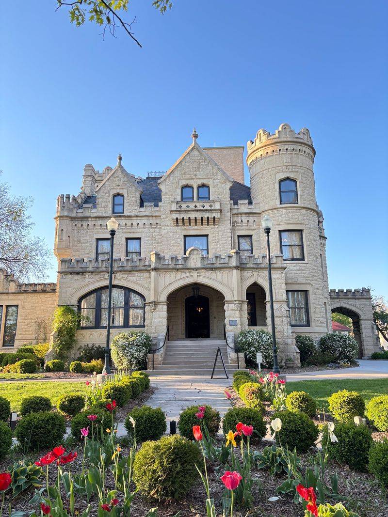 Joslyn Castle & Gardens