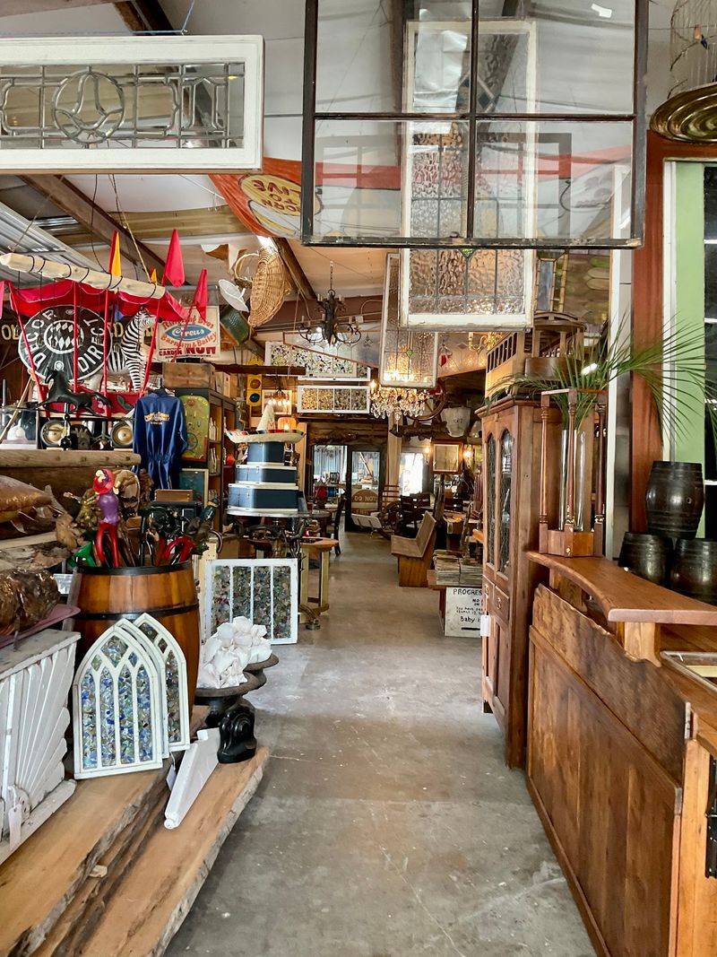 7 Salvage Yards Across Florida Sell Salvaged Building Materials From Torn-Down Houses - Decor Hint Architectural Salvage Bank