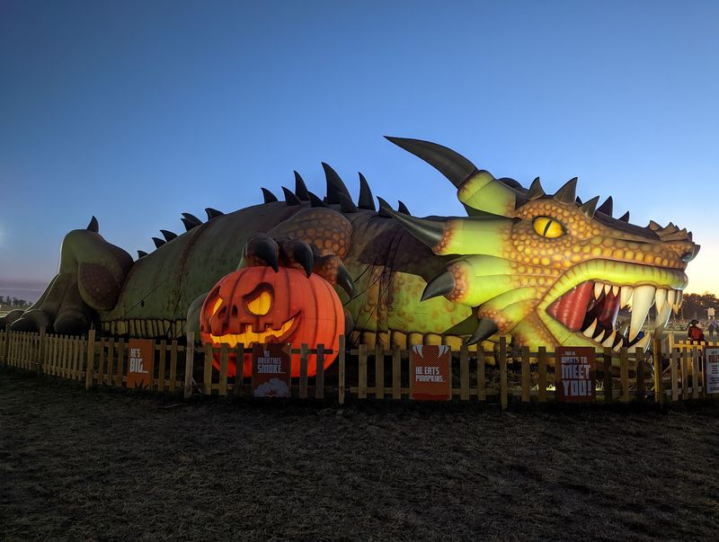8 Idaho Mazes That Take Families At Least An Hour To Escape This October - Decor Hint Lowe Family Farmstead, Kuna, ID